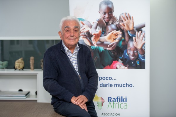 Rafiki, la solidaridad alicantina que está mejorando la zona más pobre de Uganda