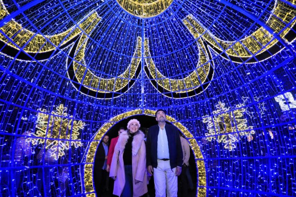 Alicante se adelanta y enciende la Navidad con 2,6 millones de bombillas led que ahorrarán energía