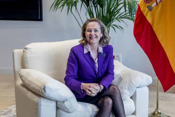 Calviño espera aprobar en el próximo Consejo las medidas para hipotecados vulnerables