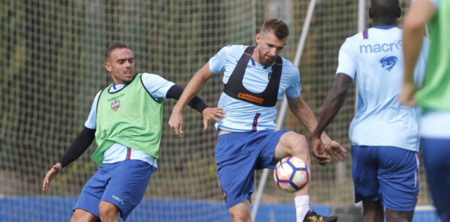 El Levante-Rayo aplazado por la lluvia se jugará el miércoles 14