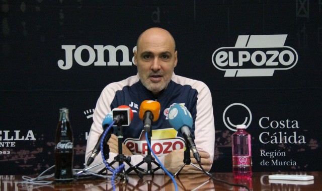 ElPozo, escocido tras el KO copero, recibe al Xota en la Liga por fin con Leo Santana recuperado