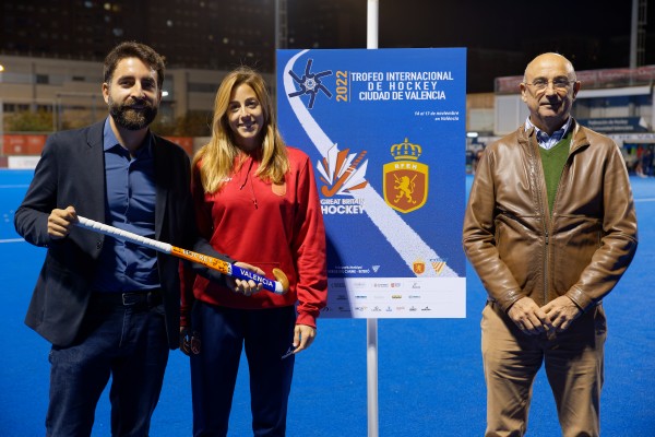 La FHCV presenta el Trofeo Internacional de Hockey ‘Ciudad de Valencia y el Campeonato de España de Mamis y Papis de hockey sala