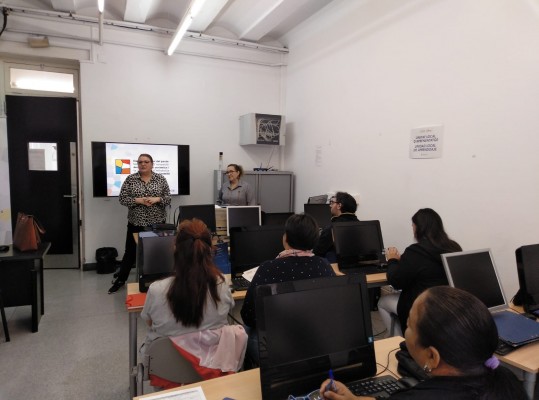 El Pacto por el Empleo de los Municipios Cerámicos inicia en Burriana la formación a desempleados