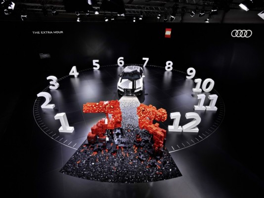 'La hora extra', montaje de Audi y el Grupo LEGO en la feria Design Miami