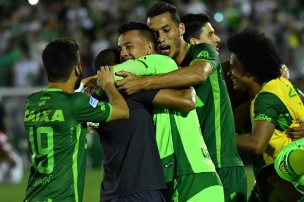 La Conmebol declara al Chapecoense campeón de la Copa Sudamericana