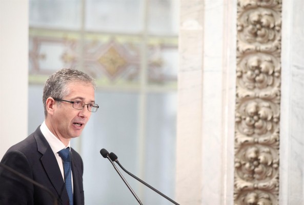 De Cos afirma que el BCE seguirá subiendo los tipos hasta un nivel 