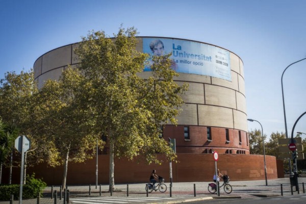 Las universidades valencianas recortan la luz y la calefacción para afrontar facturas millonarias
