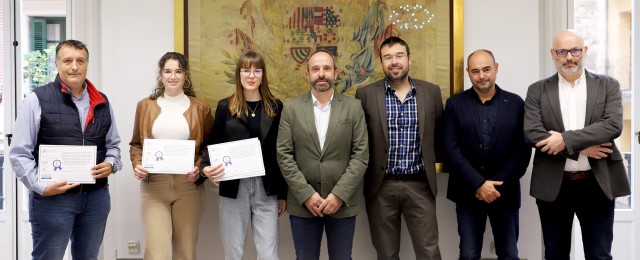 Premian un proyecto de estudiantes de Llombai como mejor idea para municipios rurales
