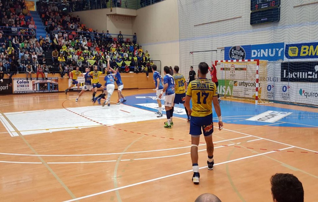 Foto: Balonmano Benidorm - 