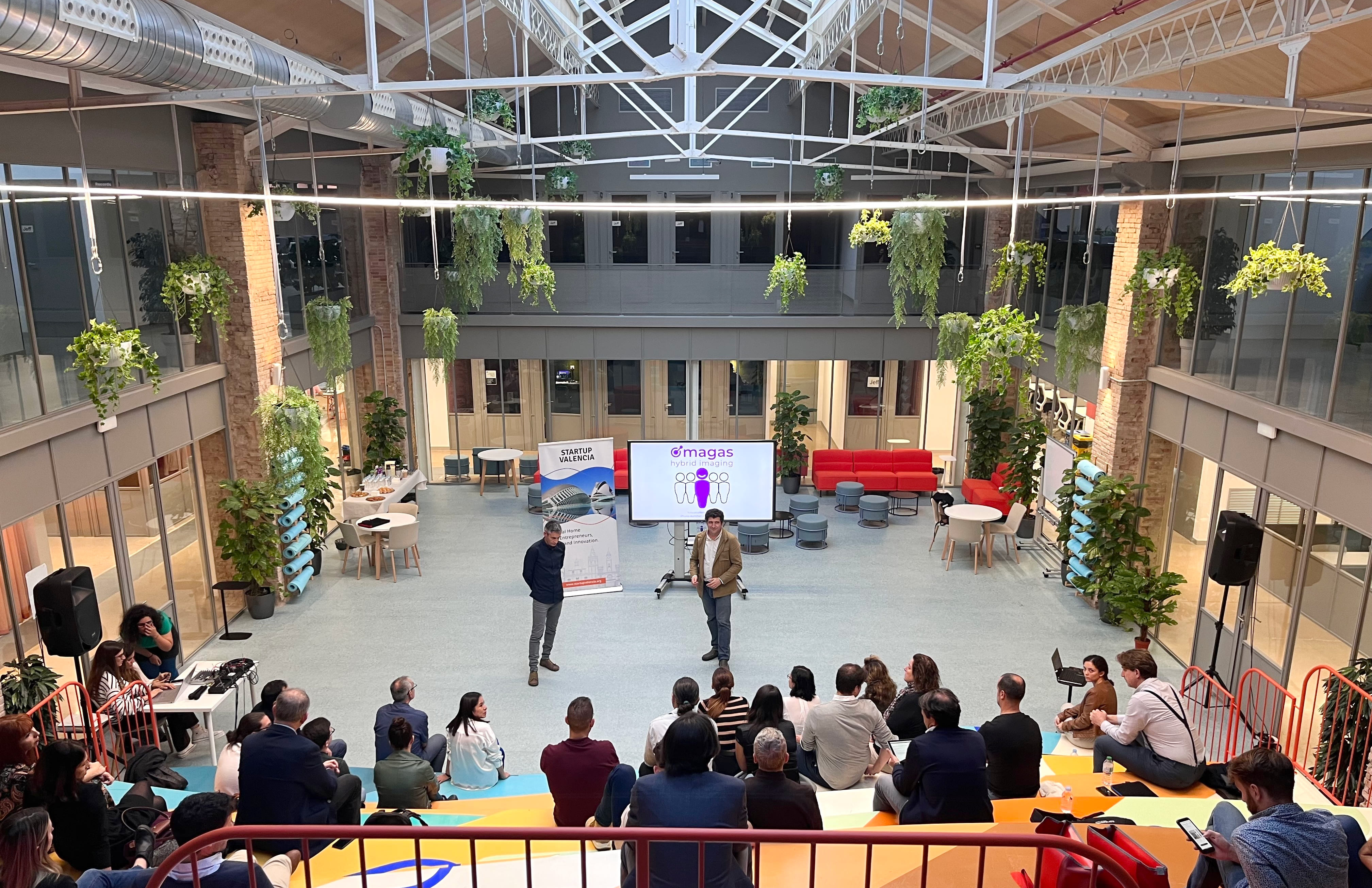 Foto: Llamp Tech Transfer OpenLab - 