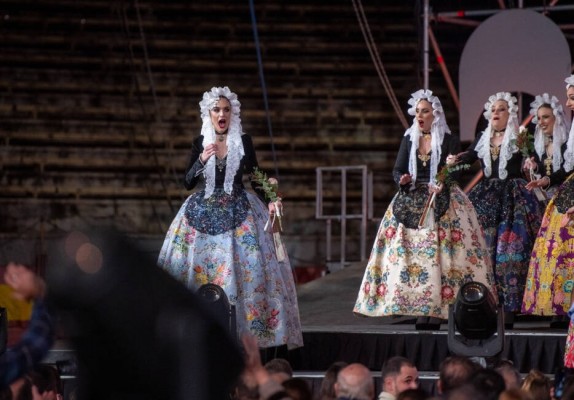 Fiestas del fuego y narcisismo 