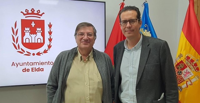 Elda congela impuestos durante 2023 y suspende la tasa de mesas y sillas para los seis primeros meses