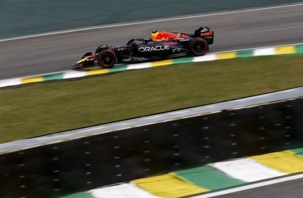 Sainz sube al podio, Alonso se luce y Russell se estrena en Sao Paulo