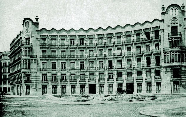 Commemoracions: peripècies i matisos