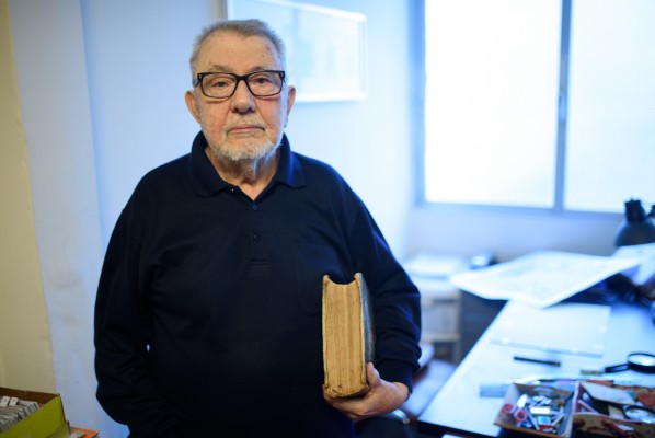 Vicente, un niño de 87 años que no para de jugar