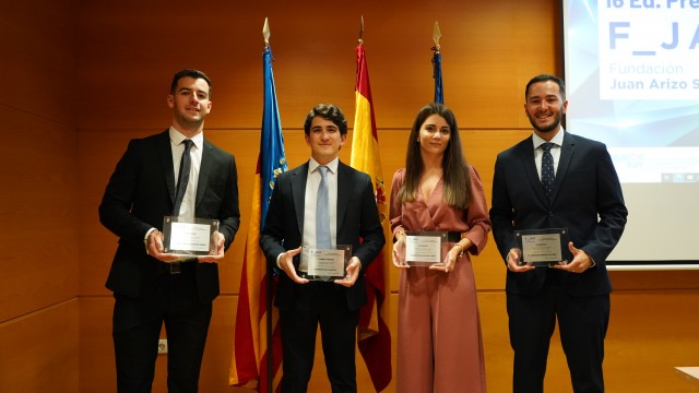 Sergio Sala, Premio Juan Arizo por su proyecto de mejora de instalaciones de transporte en Torrevieja