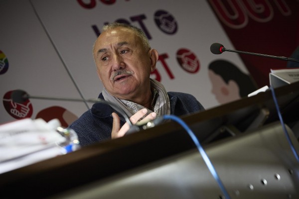 Álvarez (UGT) critica que Díaz 