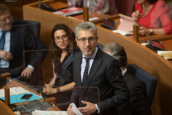 Hacienda prevé 372 millones más de recaudación por transmisiones patrimoniales pese al frenazo inmobiliario