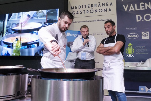 El Colegio Oficial de Agentes Comerciales de Valencia, en  Mediterránea Gastrónoma