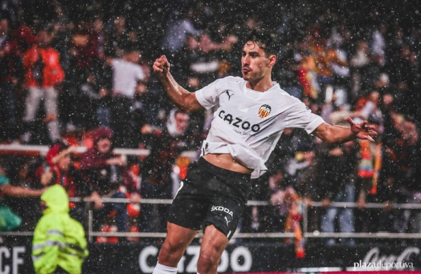 Un 'jugón' anda suelto por Mestalla