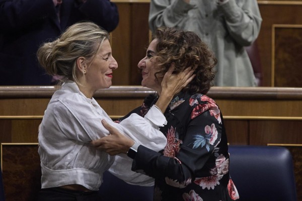 PSOE y Podemos ultiman los detalles del Impuesto de grandes fortunas, que incluirán con el de la banca