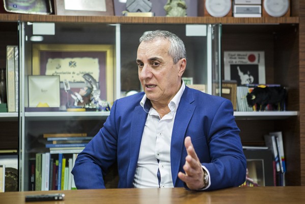 «El presupuesto de Sanidad no sirve si se sigue malgastando»