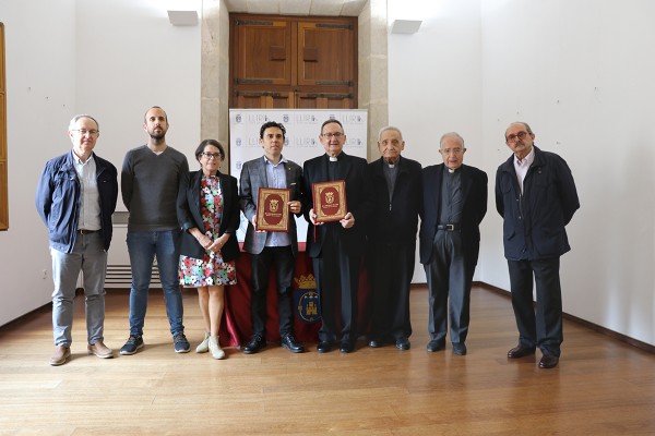 Ayuntamiento de Llíria y el párroco de la Asunción firman un nuevo convenio de la Iglesia de la Sang 