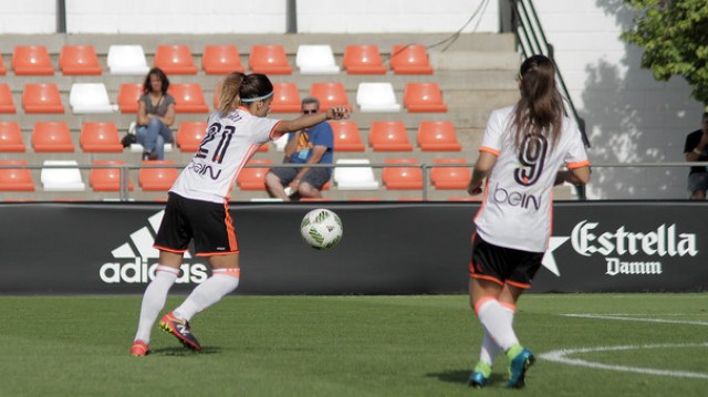 El VCF Femenino suma un meritorio punto en el campo del Barcelona