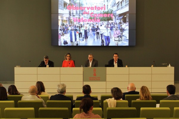 Estos son los festivos de 2023 que abrirán las grandes superficies en la Comunitat 