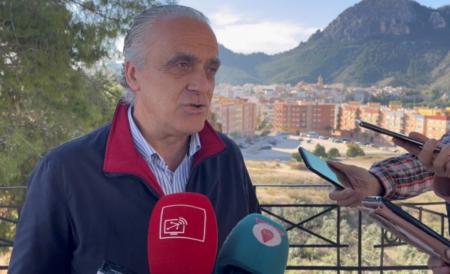 Dimite Manuel Egea, el líder del PP de Cieza y tío de Teodoro García Egea