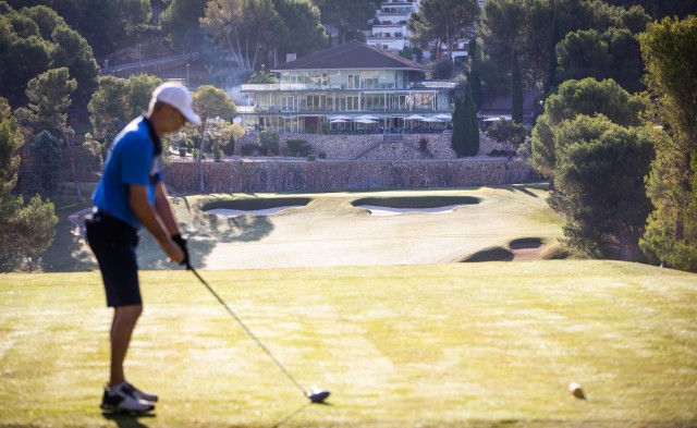 Los mejores golfistas de la Comunidad Valenciana disputan en El Bosque el Campeonato Absoluto

