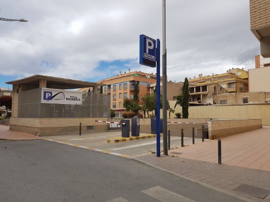 Lorca pone a la venta 548 plazas en el parking subterráneo Pasarela: de 6.850 a 9.100 euros