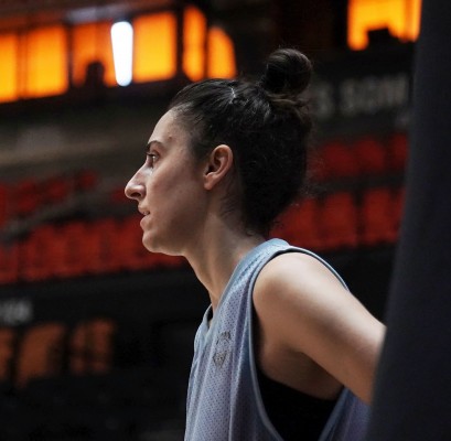 Alba Torrens recibe el alta y podría debutar ante KSC Szekszárd