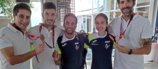 Álex García Carrillo gana el bronce individual en el Mundial de uphill y dos platas con España
