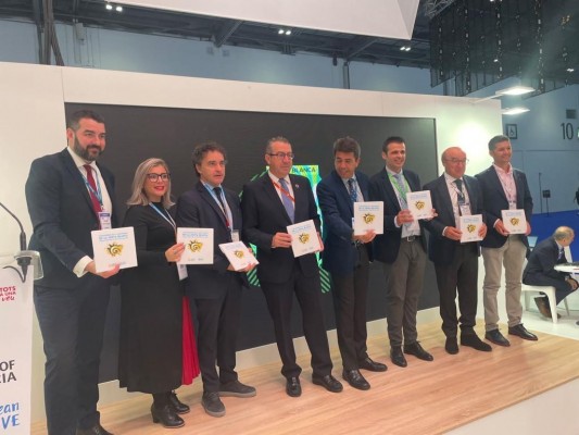 Alicante lleva su oferta multiproducto a la World Travel Market para consolidar al turista británico
