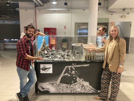 Alicante cierra el centenario del Mercado Central con un 'videomapping' y un concierto