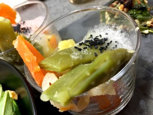 A contracorriente: fusión de cocina meditarránea y asiática para el día a día