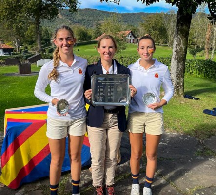 Balma Dávalos, Rocío Tejedo y Amparo Puig, triunfo valenciano ante Francia

