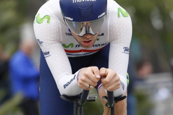 Alex Dowsett (Movistar) atacará el récord de la hora de Wiggins