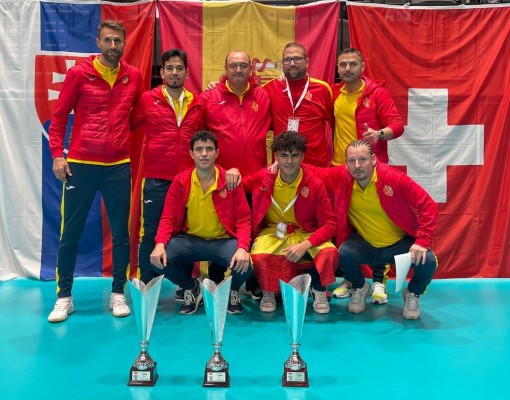 La selección española de Futnet, campeona del mundo de la División B en todas las modalidades