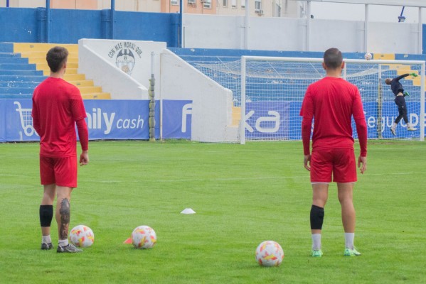 Alcoyano-Eldense; visita del Intercity a Castalia; y reválida para La Nucía que recibe al Real Murcia