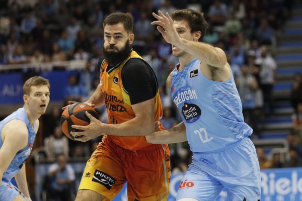 Dubljevic y una antideportiva cambian el decorado en el Pazo