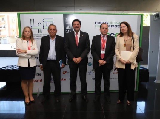 Alicante acoge el congreso de la Confederación de Centros de Enseñanza entre reivindicaciones