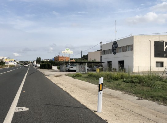 Gata y Pedreguer cambian el plan de unión del polígono y esperan la aprobación del ministerio “en breve”

