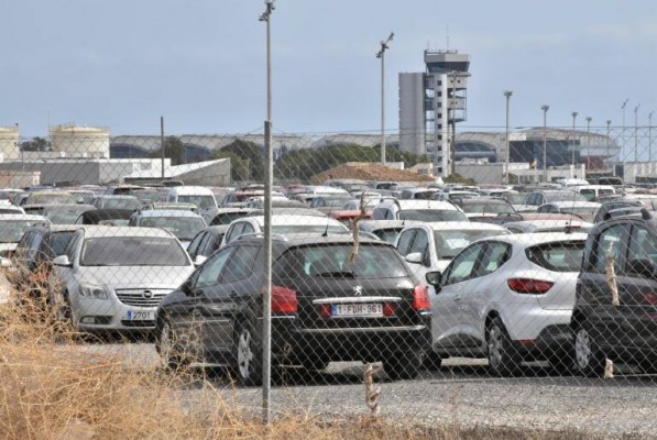 Aena licita por 12 millones la mejora del parking de larga 
estancia del aeropuerto de El Altet