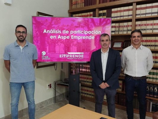 Las mujeres emprenden más: el 60% de inscripciones del programa Aspe Emprende