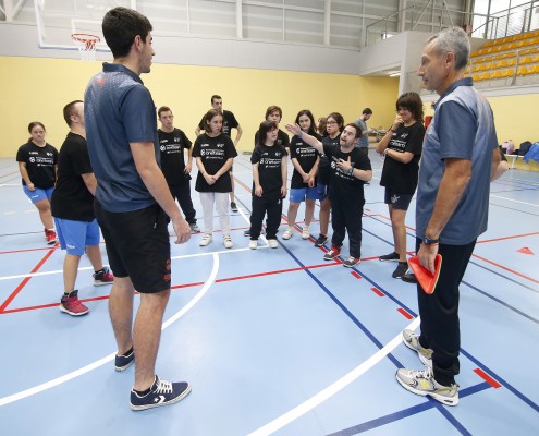Valencia Basket y Asindown arrancan el 11º proyecto de ‘One Team’ taronja
