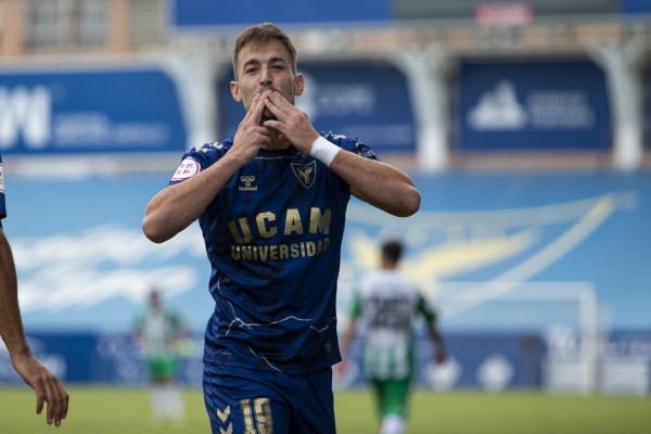 El UCAM CF busca este sábado en Sanlúcar su tercer triunfo seguido en la Segunda RFEF