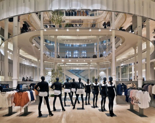 Inditex inaugura una megatienda Zara en el corazón de Barcelona
