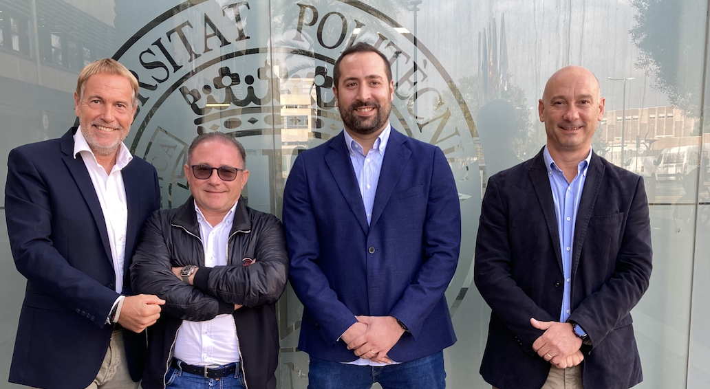 Antonio Reig, Salvador Gallarte, Victor Arroyo y Diego Sáez de Eguílaz. - 